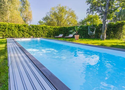 OPERATOR VE VÝROBĚ / DĚLNÍK – PLASTOVÉ BAZÉNY